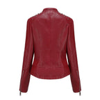 Jaqueta Feminina Slim Estilo Biker com Gola Dobrável e Detalhes Retrô